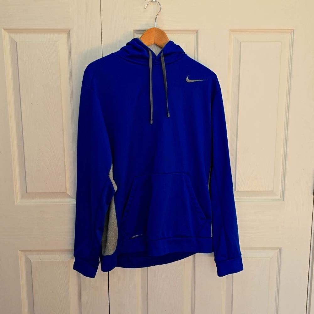 Nike therma-fit hoody